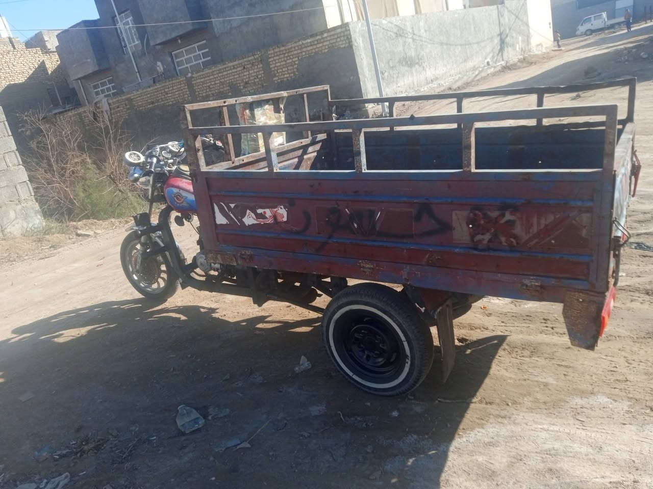 ستوتة امتيار موديل 2010رقم وسنوية اكسن جمرة جاهزة من كلشي نگرة سلف كهربائيات كلة شغالة محرك لا يبخر لا ينقص مكفول محركة سعرة 650وبية مجال مامتواجد عل فيس هاذا رقمي ***********
