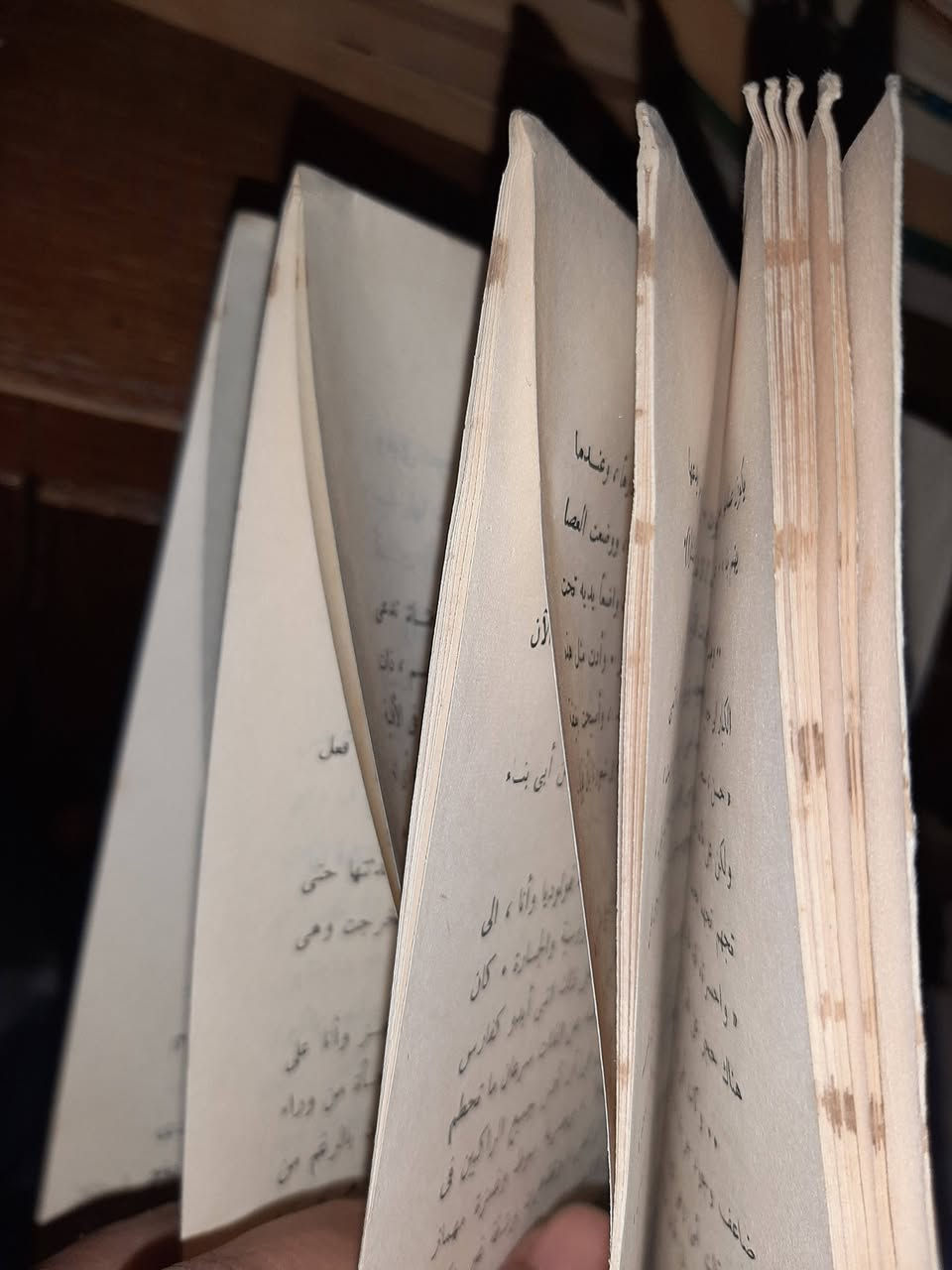 الطفولة والصبا والشباب
تولستوي
نسخة اصلية قطع وسط خام غير معرشة
571 صفحة 
10 الاف


**إذا كنت صاحب هذا الإعلان وتريد حذفه لأي سبب، رجاءا أرسل رسالة إلى الدعم الفني**