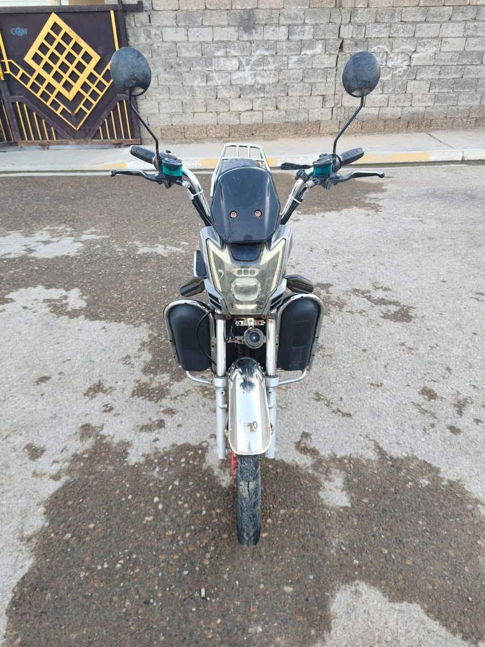 سلام عليكم
دراجة شحن هارلي  للبيع كشر بدون بطاريات
 كامل عل فحص السعر/ 150الف وبي مجال قليل حك جيه
الرقم الاتصال/
/*********** /***********
