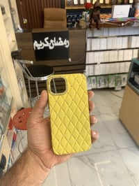 كفرات • ايفونات فقط • ٥٠٠ قطعة