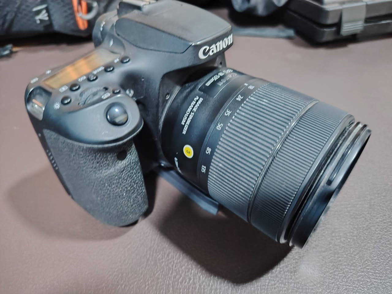 كامرة d90 للبيع نوع canon
للتواصل عبر الخاص


**إذا كنت صاحب هذا الإعلان وتريد حذفه لأي سبب، رجاءا أرسل رسالة إلى الدعم الفني**