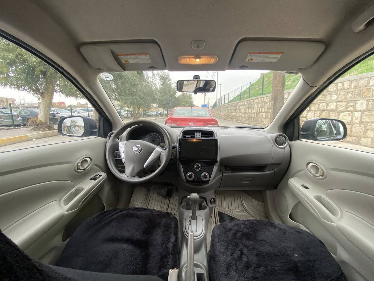 نیسان سەنی لاکشمیبای 2019 گێڕ ئۆتۆماتیک ڕەقەم هەولێر سێ پارچە بۆیاخی هەیە بێ ناوگرتن سەنەوی و ڕەقەمی تازەیە گێڕ و مەکینە و تەبرید و تەحویل و غەرامە بە شەرت تەنها 108 کیلۆمەتر ڕۆیشتووە نرخی 90 گەڵا و مەجال شوێن سلێمانی 
***********
***********
کۆڕەک واتساپی هەیە 

نيسان صني هندي موديل 2019 گير اوتوماتيك رقم اربيل بيها 3 قطع صبغ بدون دواخل السنوية و الرقم جديده گير و مكينه وتبريد وتحويل و الغرامه بشرط ماشيه 108 كيلومتر فقط السعر 90 ورقة ومجال مكان السيارة السليمانية المعاملة على هذا الارقام الي مسجله فوك والكورك بي واتساب
