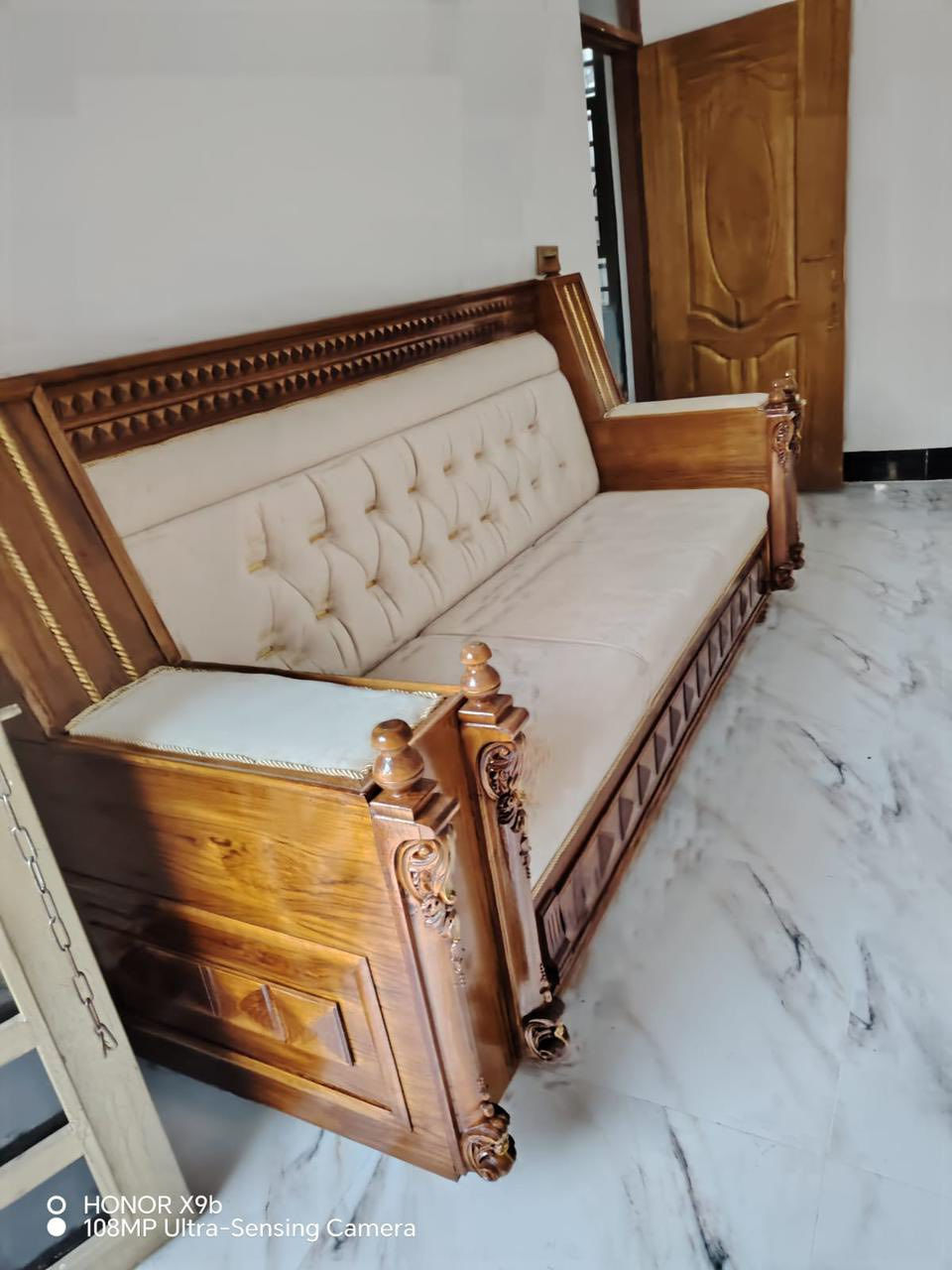 عمل اجمل تفصال دواوين وتخومه باجود انواع الخشب والاسفنج  والاقماش مع ضمان 10سنوات. نقد وقسط عنوان المعمل بعقوبه


**إذا كنت صاحب هذا الإعلان وتريد حذفه لأي سبب، رجاءا أرسل رسالة إلى الدعم الفني**