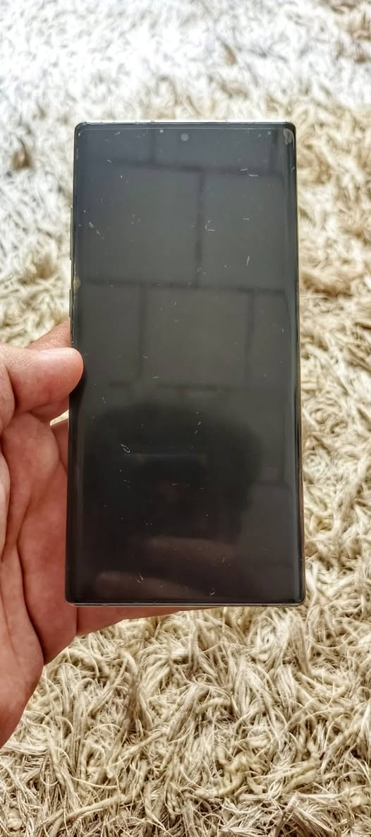 سلام عليكم note 10 plus للبيع نسخة شرق الاوسط دبل سيمكارت على بلاد لون مميز وياه كارتونة وشاحنة اصلية  ذاكرة 256 سعر 400 الف او مراوسة s23 ultra


**إذا كنت صاحب هذا الإعلان وتريد حذفه لأي سبب، رجاءا أرسل رسالة إلى الدعم الفني**