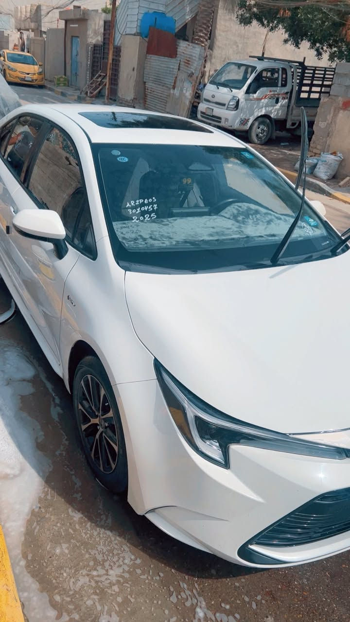 سلام عليكم كورلا للبيع موديل 2025صيني شكل الأمريكي ماشيه 40حادثه خسف بلباب او رصعه جوه جاملغ حادثها موجود بصور سياره كامله من كلشي مابيها اي نقص سعر 142بيها مجال ***********
