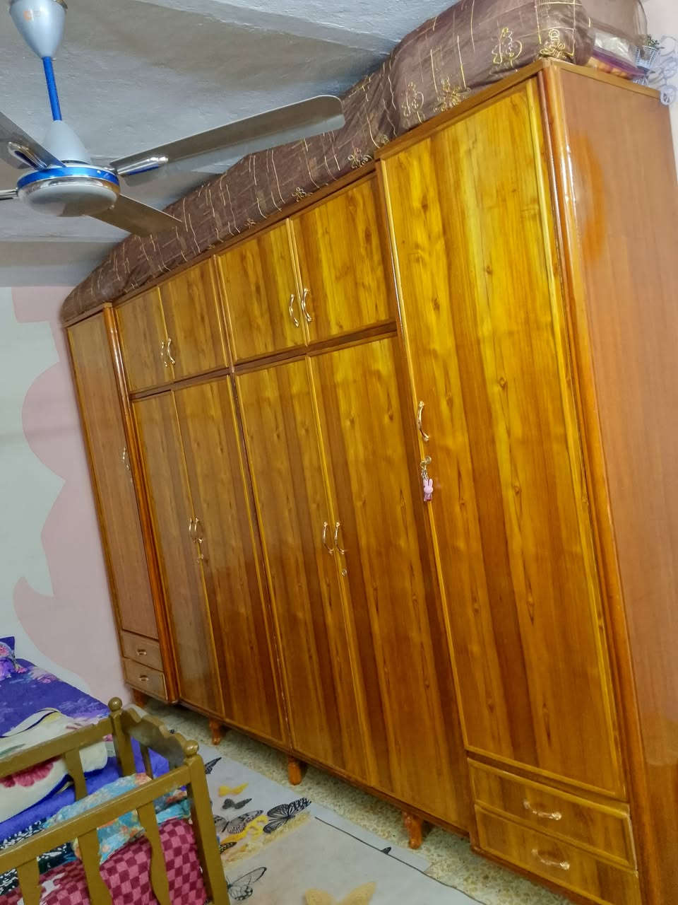 كنتور 6 باب ابو رجلين استعمال قليل
مكاني مدينة الصدر قطاع 61 
***********
