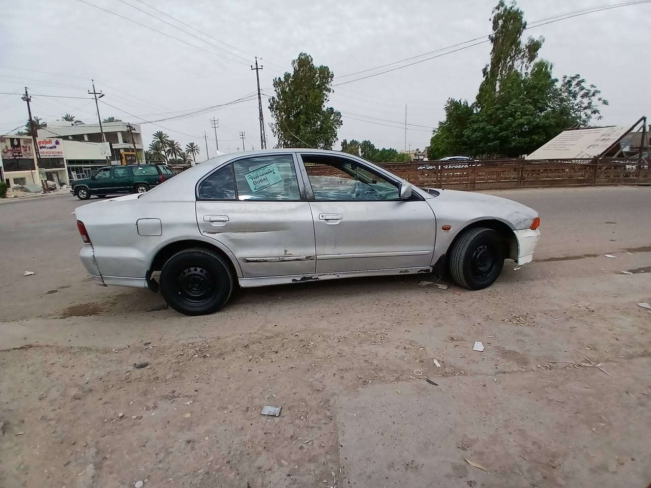 السلام عليكم
مسيبوشي كلنت موديل 2004
سياره عضمها كلش حلو مناقصه برغي كبل لشارع 
السعر 43وبيها مجال مكان سياره ناحية الرشيد 
***********
