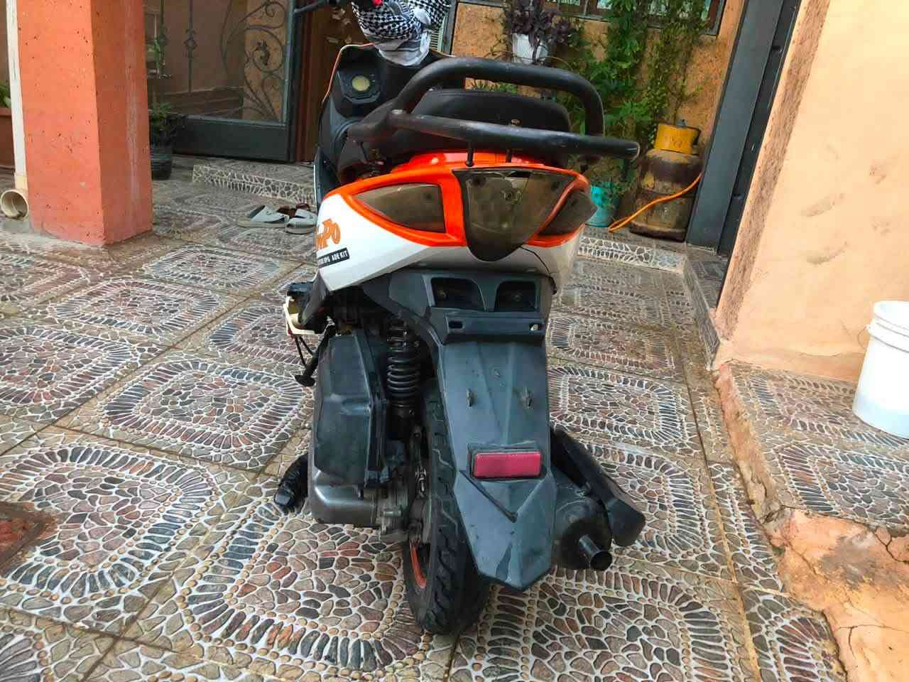 سلام عليكم دراجه ماكس للبيع اي عيب ماناقصه شي  شرط سلف شغاله كهربائيات كامل تواير جدد شلعه ومعدل السعر 225 مكاني 
اسرى مفقودين ***********
