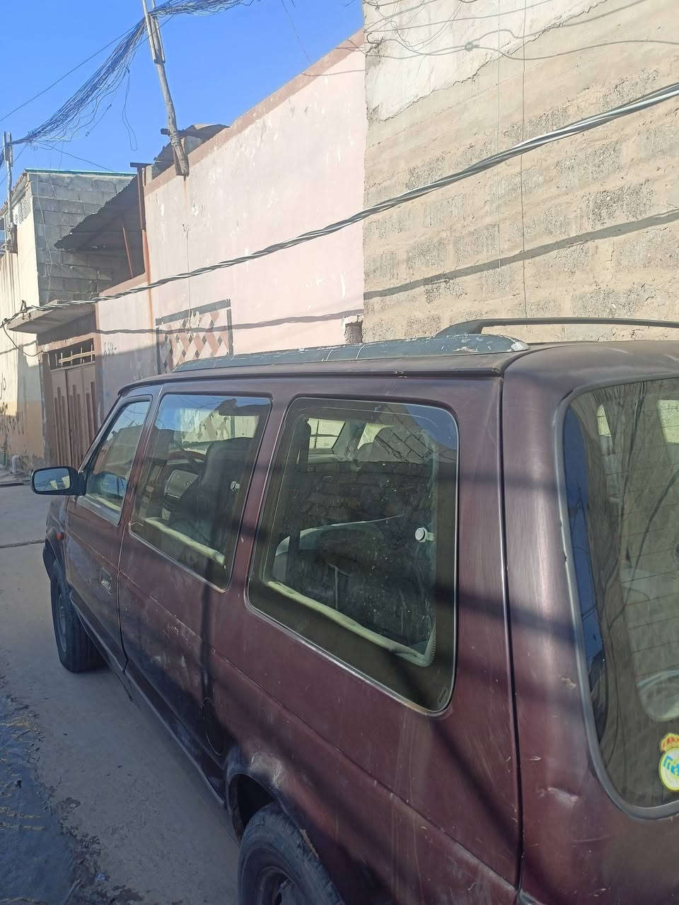 السلام عليكم
سيارة للبيع محرك دوج كير كهربائي شاصي قصير كوبون ماستر الشرعي بالموصل رقم نينوى السعر 37 وبيها مجال بسيط الإتصال على الرقم 
***********
***********
الاسيا،، بي واتساب
