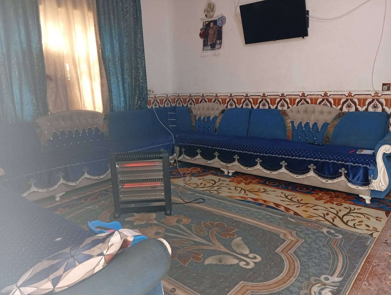 دار للبيع
200 متر كامل 
غرفه نوم ومطبخ وهول ومضيف 
العنوان الصياحيه قرب الامام سليمان 
للتفاصيل ***********
تحويل باسمك ثاني يوم
