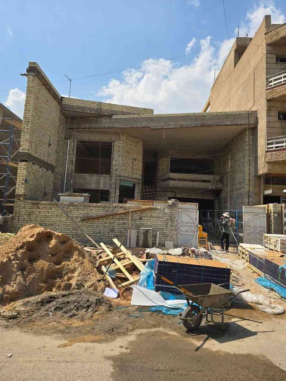 الحمد الله تم اكتمال موقع شارع فلسطين تغليف بماده جف قيم مع تطعيم مرمر لامستون مستعدون لتغليف كافه المنازل ولمباني ولجوامع ولحسينيات للاستفسار/ ***********
