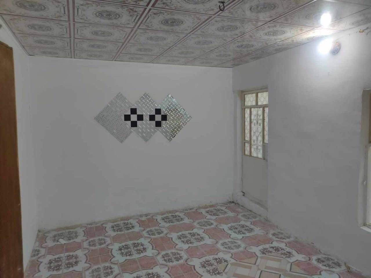 دار_للبيع_[ 100متر ] طابو صرف

حي ميسان قطاع 23 قريب شارع الجامع الرئيسي 

المحتويات

غرفة  + صاله  +  استقبال  + مطبخ  + 
صحيات - خارجية  +  صحيات - داخلية 
         +   منور  +    طارمة 

السعر  86 مليون  وبي مجال 

للاستفسار *********** مكتب القلعة بحي ميسان
