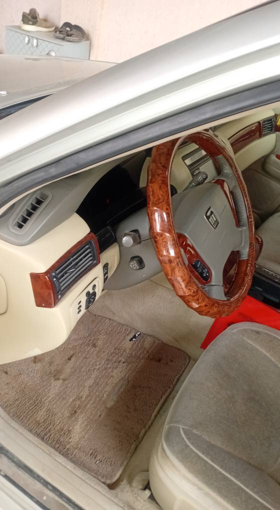 السلام عليكم ملكه موديل ٢٠٠٢ مداور رقم انكليزي محرك دي فور كبير ٤ دكم تجم تاير باتري جديد مكاني الحله *********** السعر ١٤٠ وبيها مجال
