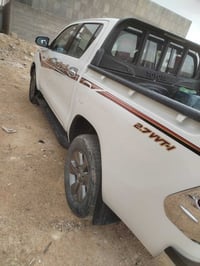 تويوتا هايلوكس • فورويل • جنوط ١٧