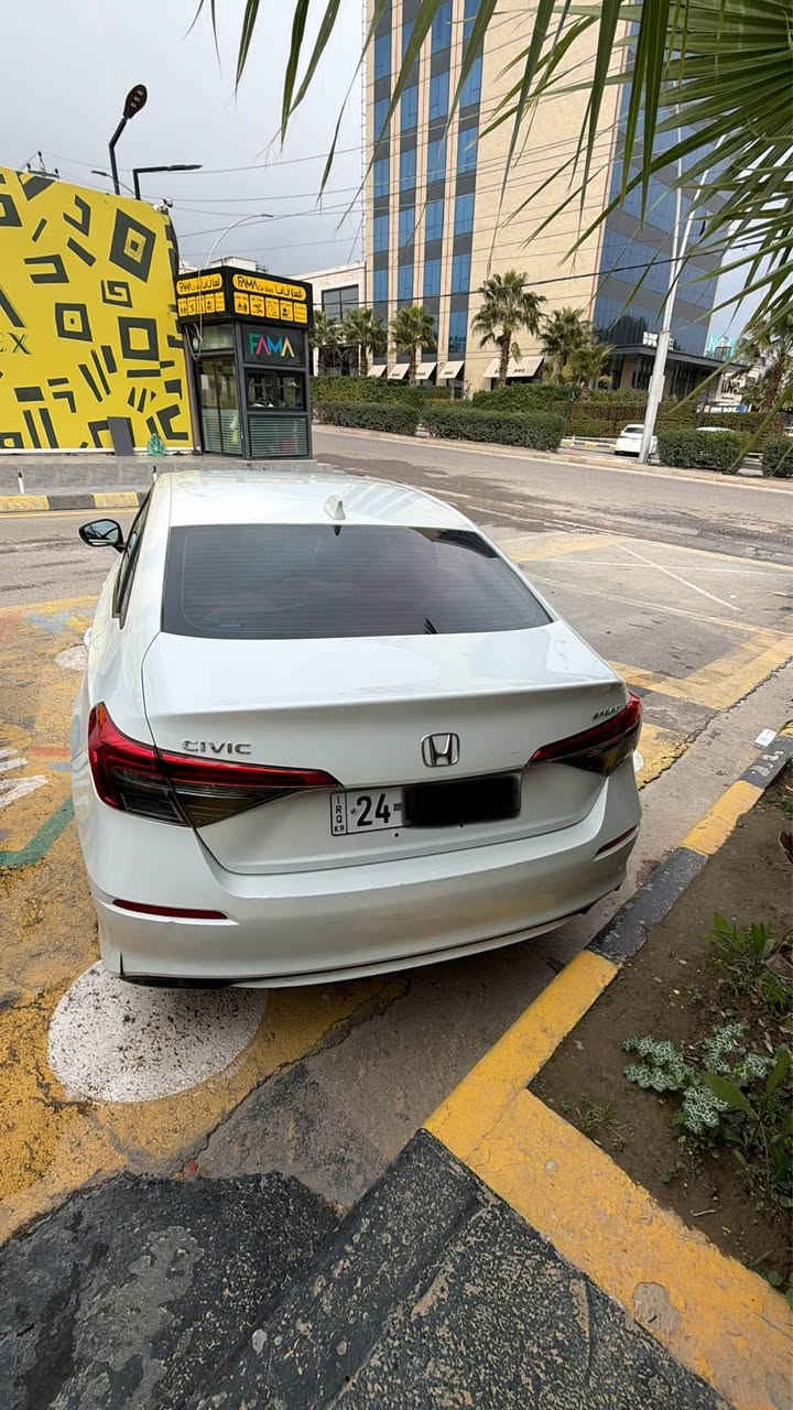 Civic 2022 sport
محرك 2.0L
بوند سبخ بدون دواخل 
ماشية 49.000 
رقم دهوك
ستيرن شفت
مقاعد جلد+قماش
شغال ، رادار، خط شارع، hold brake دهوك, العراق


**إذا كنت صاحب هذا الإعلان وتريد حذفه لأي سبب، رجاءا أرسل رسالة إلى الدعم الفني**