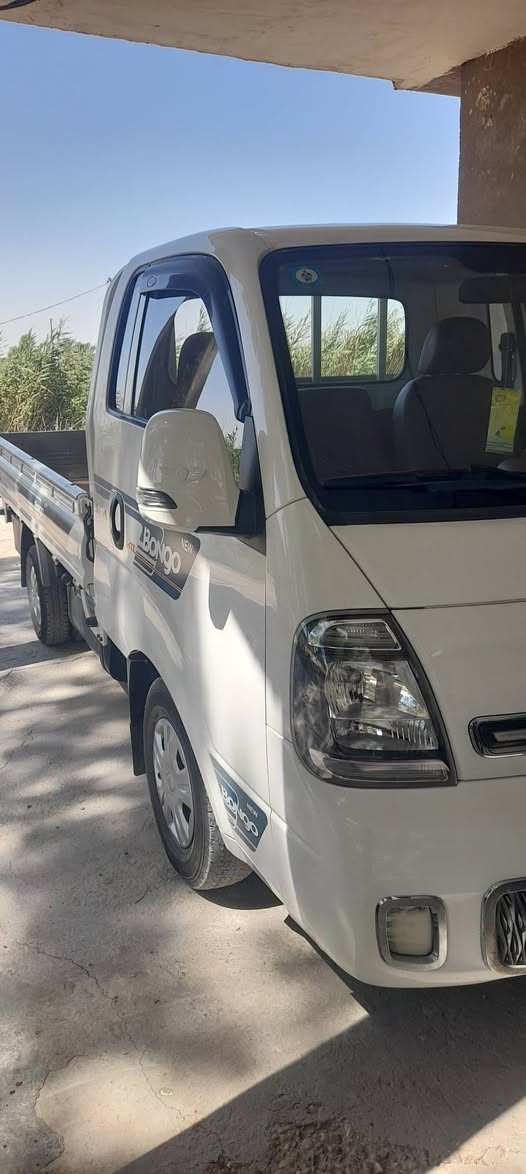 كيه ٢٣ بغداد سياره جديده ماشيه ٨٢ الف سونار موجد شوف يالله تصل سعر ١٤٢ بيه مجال قليل رجان لمو شراي لا تصل ***********
