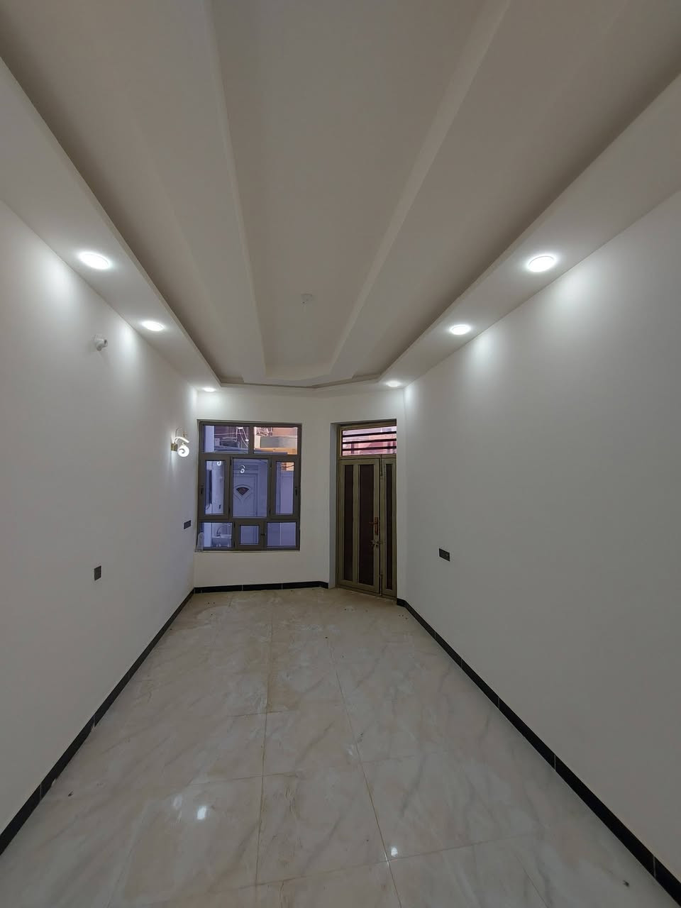 🏩 دار للأيجار ✅️ الموقع بعقوبة العزات 💥 بناء حديث ⬅️ فول المواصفات 🎈زيروا غير مسكون 🏚 شغل درجة اولى 
🏘 ايجار الدار [[ ٥٠٠ ]] الف قابل للتفاوض 🔺️ مساحة الدار  ( ١١٥ ) متر 
🏘 طابق الأول ( ١ ) غرفة نوم 🏛 وستقبال ⬜️ وصالة 🛖 ومطبخ 🛁 ومجموعة صحيات كاملة 🔶️ مع مناور عدد ( ٢ ) 
🏘 طابق ثاني ( ١ ) غرفة نوم كبيرة 🟨 وصالة 🛁 ومجموعة صحيات ⭕️ مع سطحين 💥💥💥

للاستفسار مع مكتب نجاح العميري للعقار ☎️
 موقع المكتب ⬅️ مدخل العزات مجاور اسواق نوتيلا الغذائية 🛒 او التواصل على الماسنجر او الواتساب على الرقم *********** 📞📞
