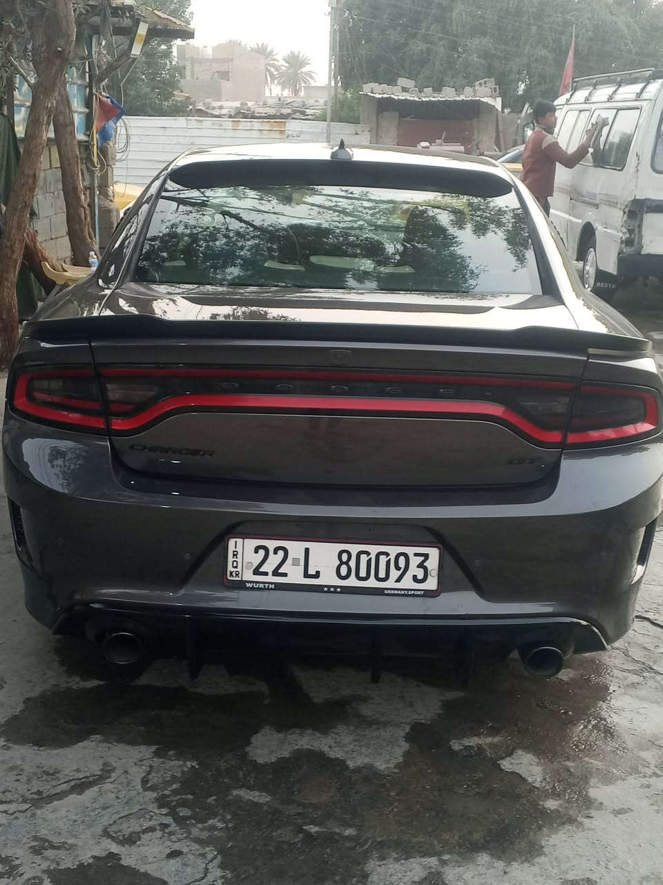 دوج جارجر 2023 gt
مكينة3600 v6 
ماشيه32الف 
مواصفات كامله امامي خلفي كشن كهربائي 
تحكم ستيرن سياره سوبر تراك باك 
سياره بدون دواخل بدون ايرباك حادث ربع البنيد ودعاميه
باقي سياره كفاله بدون شواصي 
سعر 230$ عنوان بغداد
(***********)
