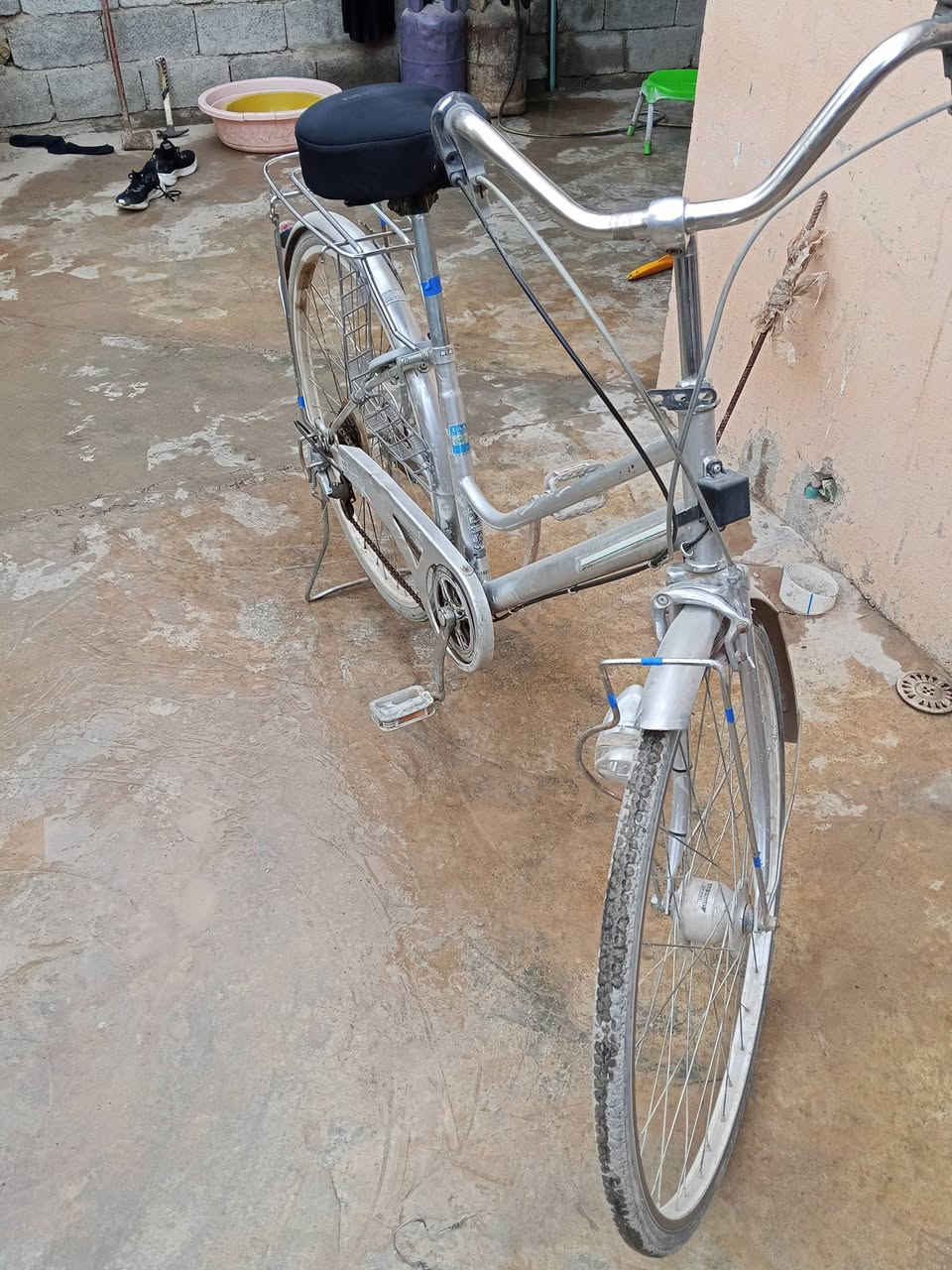 سلام عليكم بايسكل ياباني الباب الاول مكان ديالى بعقوبه ***********
