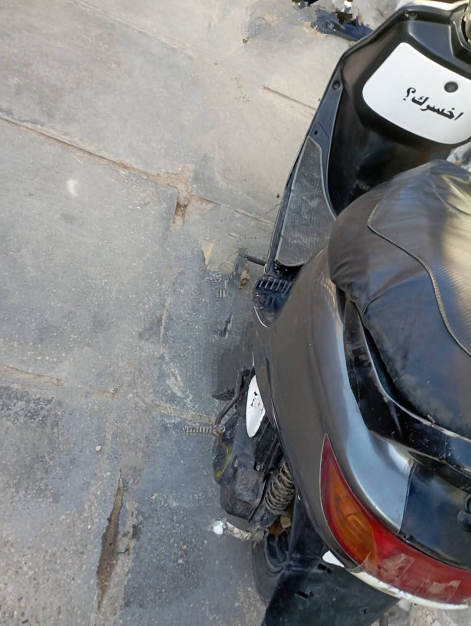 السلام عليكم يابه الحلال للبيع فراشه لون رصاصي تشتغل هندر سلف  دراجه حلوه ونضيفه  شلعه ومعدل تخبل  دراجه علا ايدي جاهزه من كلشي كهربائيات كلها شغاله بك لايت اشاير يمنه يسره  كله شغال  بريكات بلمكان دراجه تخبل كلشي كفرات نضاف كلش زلغ مابيهن معايزها وين ماتريد اطلع بيها تايرات جدد ونصبتها حلوهه     مكانها دوانيه اي استفسار موجود خاص وهاذا  سعر 300 وبيها مجال  الشراي يجي خاص ويشلع عيوني مو شراي اطلع كبل لا تعبني//للعلم الصور مال ليوم//وهاذا رقمي  ‏‪
‏‪0783 932 1570‬‏ 
 وترهم. مراوس بكير بماكس
