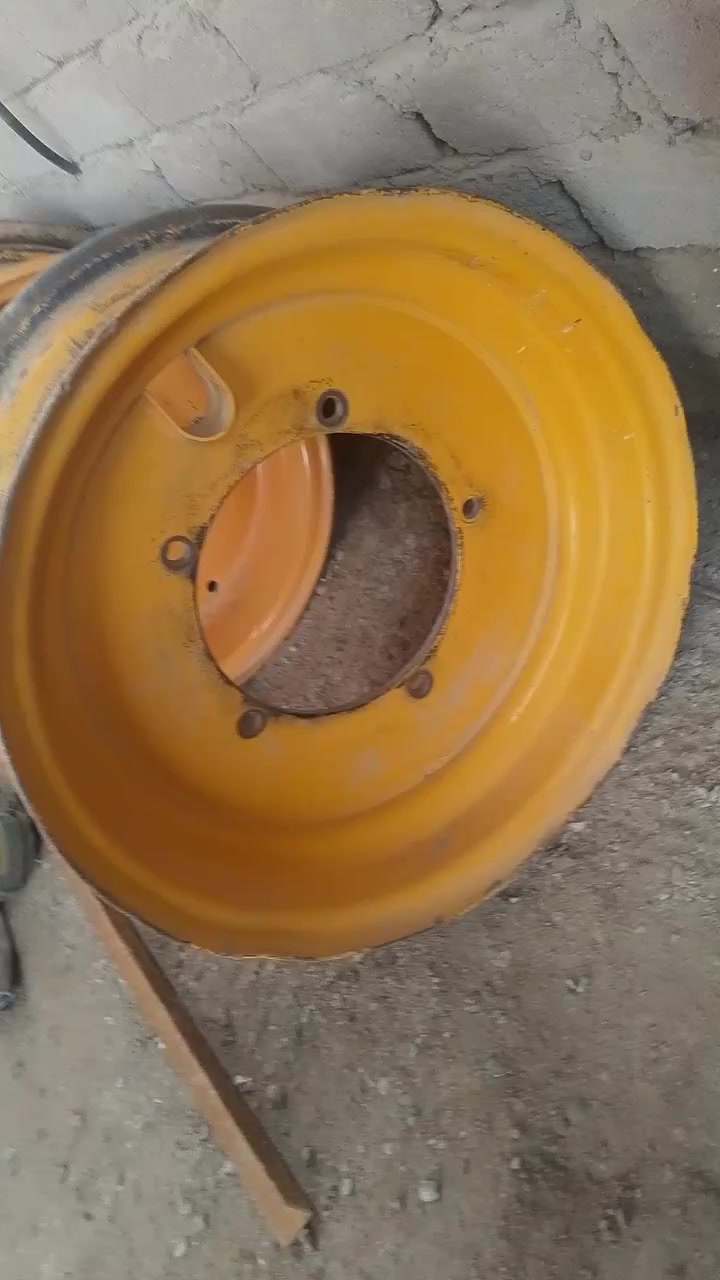 السلام عليكم ويالة جيسيبي حجم ٢٥ عدد٣ واويالة جيسيبي حجم ٢٤ عدد ٣ للبيع موبايل ***********
