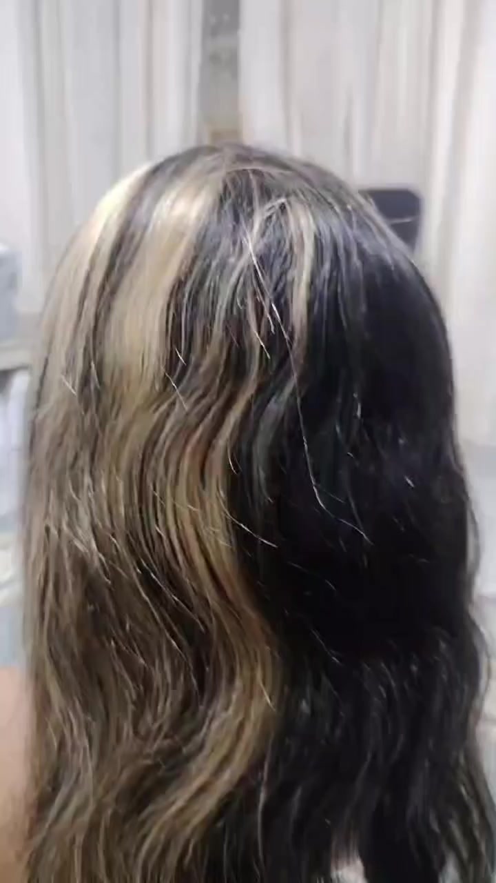 تصفية محل الباروكات طبيعي ميه بالميه شرط فحص أمام المندوب  الاسعار تبدي من 200الف إلى 250  والتوصيل مجاني كل العراق  *********** واتساب
