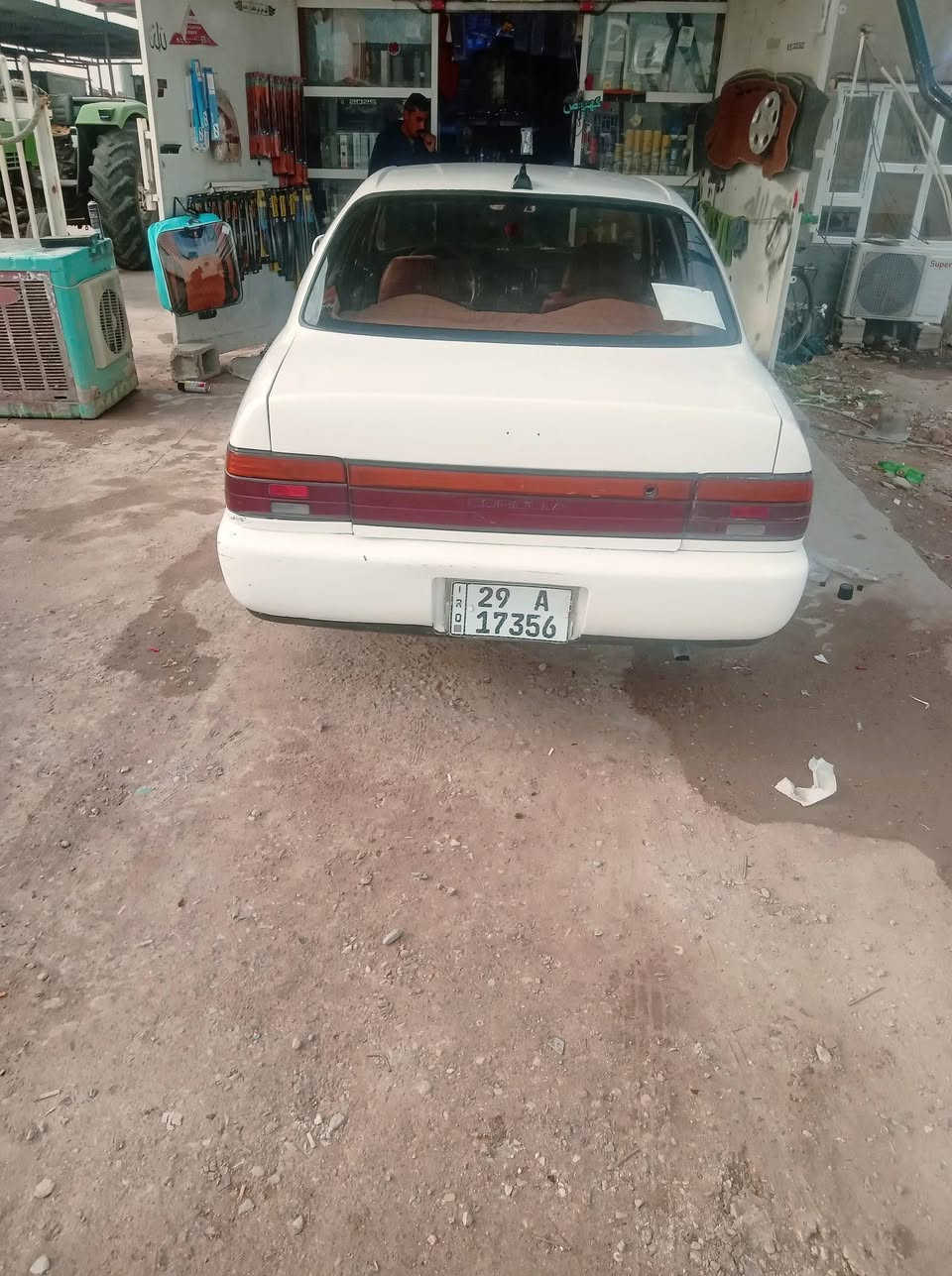 للبيع كورلا ٩٢ السياره رقم دول واسط السنويه ٣٠داخله هزه  لسياره جاهزه من كلشي جماليه مكانه واسط الزبيديه للستفسار اكثر اتصل ***********ا  السعر ٥٨
