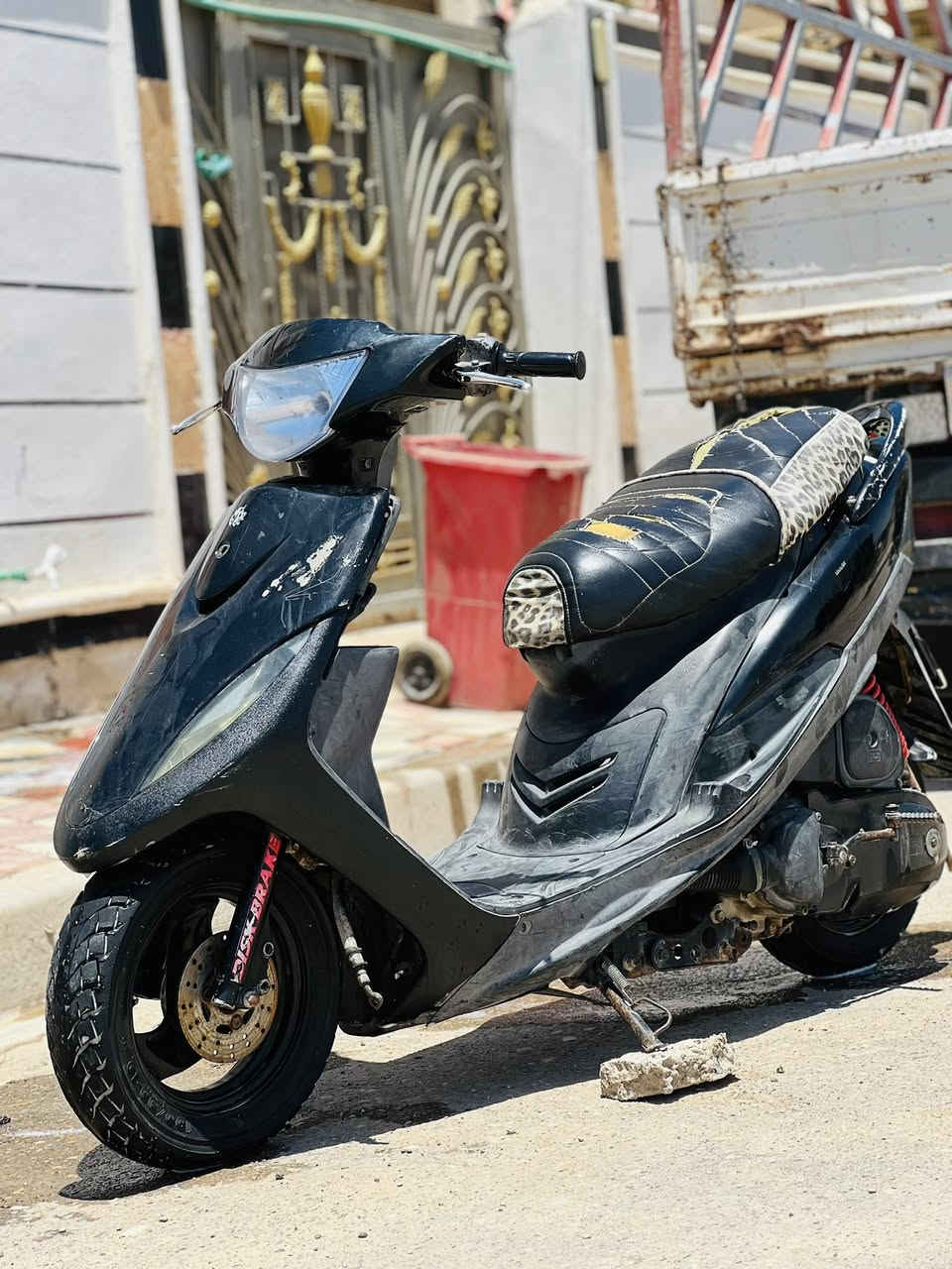 سلام عليكم شباب دراجه عدله للبيع دراجه خير من الله سعر الدراجه 550 وبيها مجال لشراي تواصل هاذه رقمي ***********
