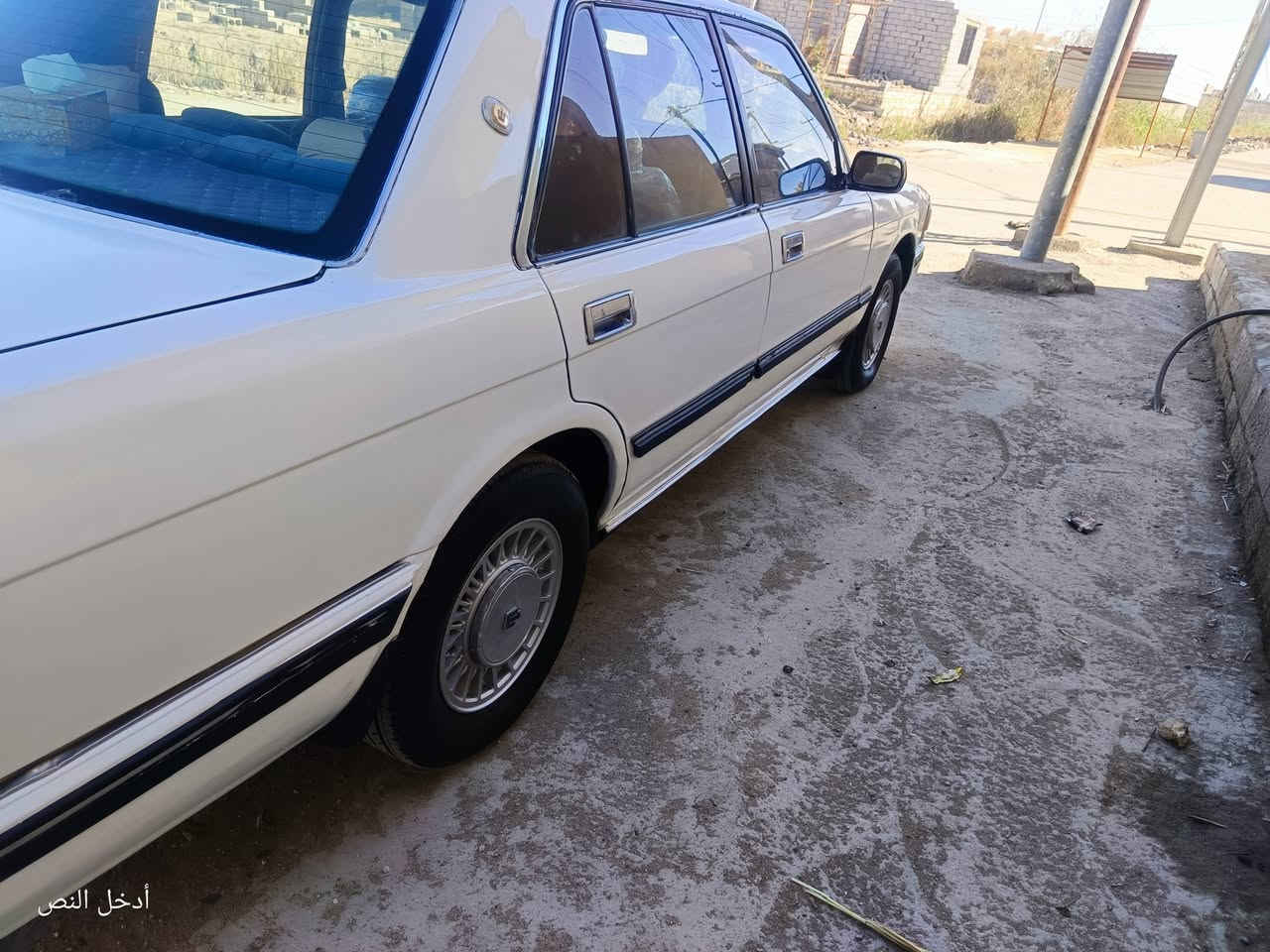 السلام عليكم سيارة سيدان للبيع موديل 91 رقم نجف مشروع وطني سيارة مصبوغه صبغ عام جمالية بدون حادث محرك وكير مكفولات كهربائيات كله شغالة محرك 2500 مكاني ناصريه سوق الشيوخ 
رقم الهاتف ***********
