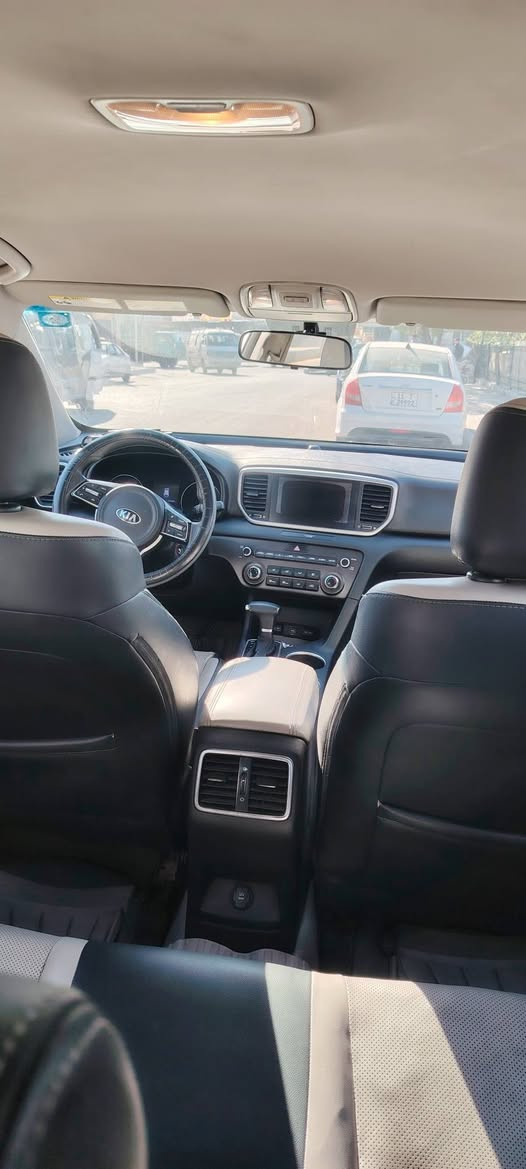 كية سبورتج موديل 2020 بسمي وارد أمريكي بدون حادث سرقة تجوات الكشن وكامرة أمامية رقم دولي بغداد مكاني بغداد احي الإعلام الشباب تصال *********** السعر 176
