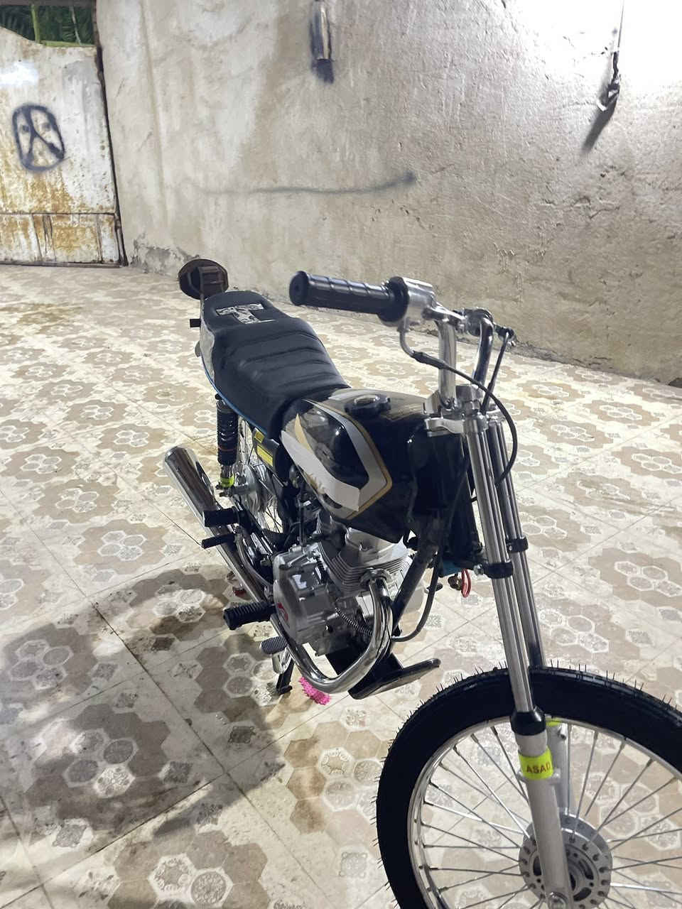 مراوس شعندك نزل  اول تبديله دهن للمحرك صارلها اسبوع معمره ***********
