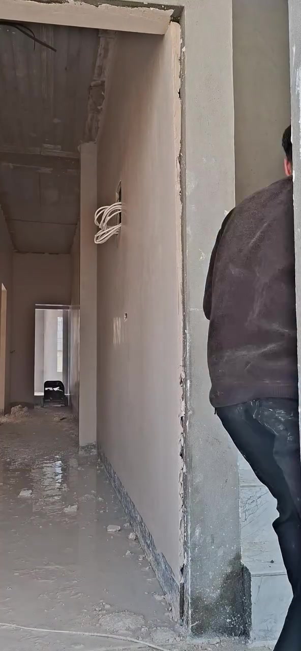سلام عليكم اني من كركوك متفرغ سعر كولش مناسب شغل درجه اوله انشالله هده رقمي ***********
