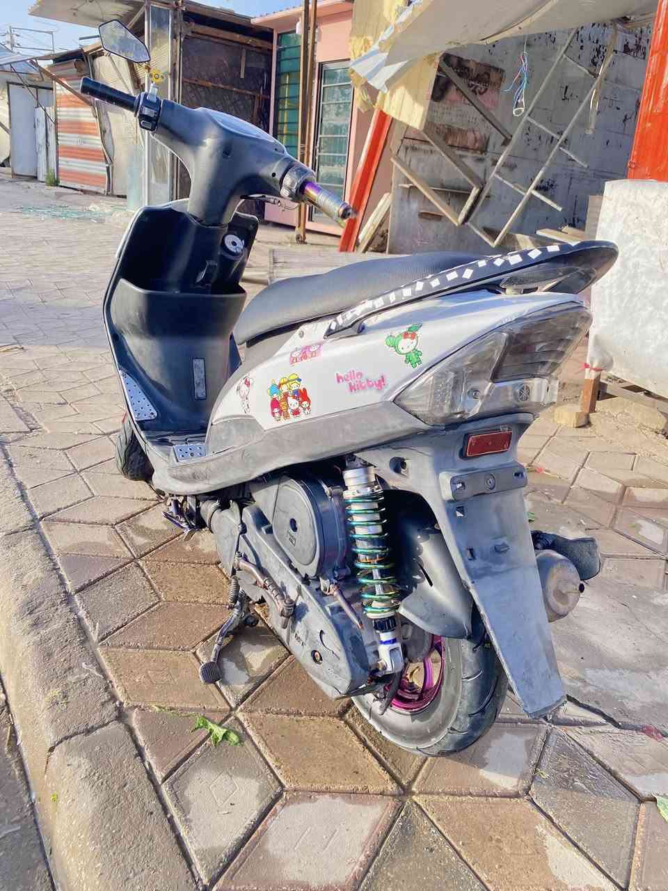 ماكس عدله بلاديه
بوشه ٥٠ بلاد مامفتوح كفاله 
دراجه خير من الله مشيها شرط فوك تدك ١٠٠ وفوك 
سلف هندر بكل وقت بصمه شرط
مكينه ناعمه ماتسمع الها صوت 
كفرات اني موشمهن لونهن الأصلي سمائي
وياله مشيف كرزي ثقيل مو العادي
فج برمبو كرزي 
صدر كدام مغلف كاربون فايبر
يدات بريك سبع اللون 
ستانه صفح سبع ألوان 
دبل خلفي سبع ألوان 
كامله الدراجه من اشاير وبگ لايت وسكن وهورن كلشيء
الدراجه مال جناي ملحه ومرتبه ونصبتها حلوه وماتتعب 
سعرها ٧٥٠ جوه ال ٧٠٠ لاتراسلني
متواجد واتساب فقط 
(***********)
