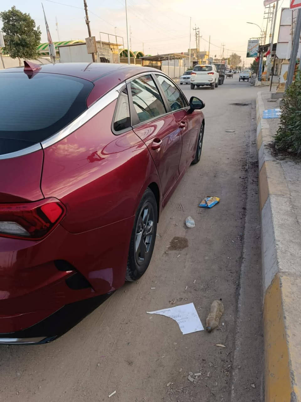 K5 2021
للبيع او مراوس 

اللون ماروني مميز
معوقين مثنى عندي وكاله عامه بيها وبعد سنه وتصير حره

مواصفات 
قياده ذاتيه ؏ الخطوط السريعه
هاند بريك بصمه
مثبت سرعه 
مانع انزلاق حساس أطارات 
بك لايت ليد
كامره دواره
شاشه اعطال
رادار جانبيه
رادار الخطوط البيضاء 
لايتات ‏3 عدسات 
نضام قياده أيكو + سبورت +سمارت +نورمال
بلوتوث + aux + usb
فول تحكم ستيرن
كير أوتو 
ئوتو بريك 
توقف ذاتي عند الرجوع
‏AUTO HOLD
مكينه 1600 تيربو

مكاني ناصريه مركز 

تفاصيل اكثر على الخاص


**إذا كنت صاحب هذا الإعلان وتريد حذفه لأي سبب، رجاءا أرسل رسالة إلى الدعم الفني**