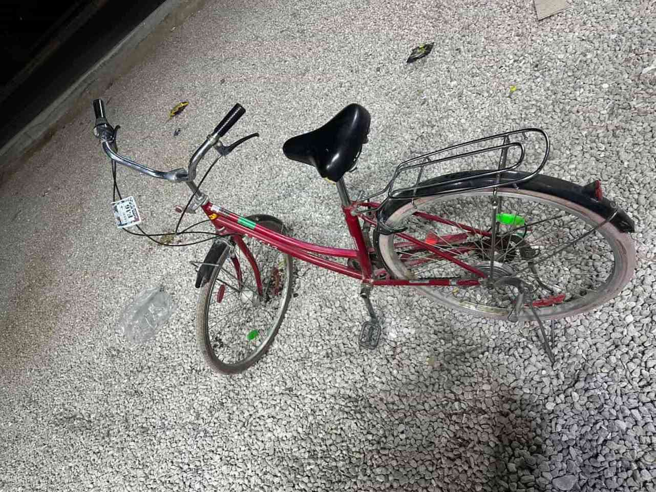 سلام عليكم 
بايسكل ياباني حاويات للبيع
سبع مكاين
بريكات شغاله
السعر 125 وبي مجال للشرايه


**إذا كنت صاحب هذا الإعلان وتريد حذفه لأي سبب، رجاءا أرسل رسالة إلى الدعم الفني**