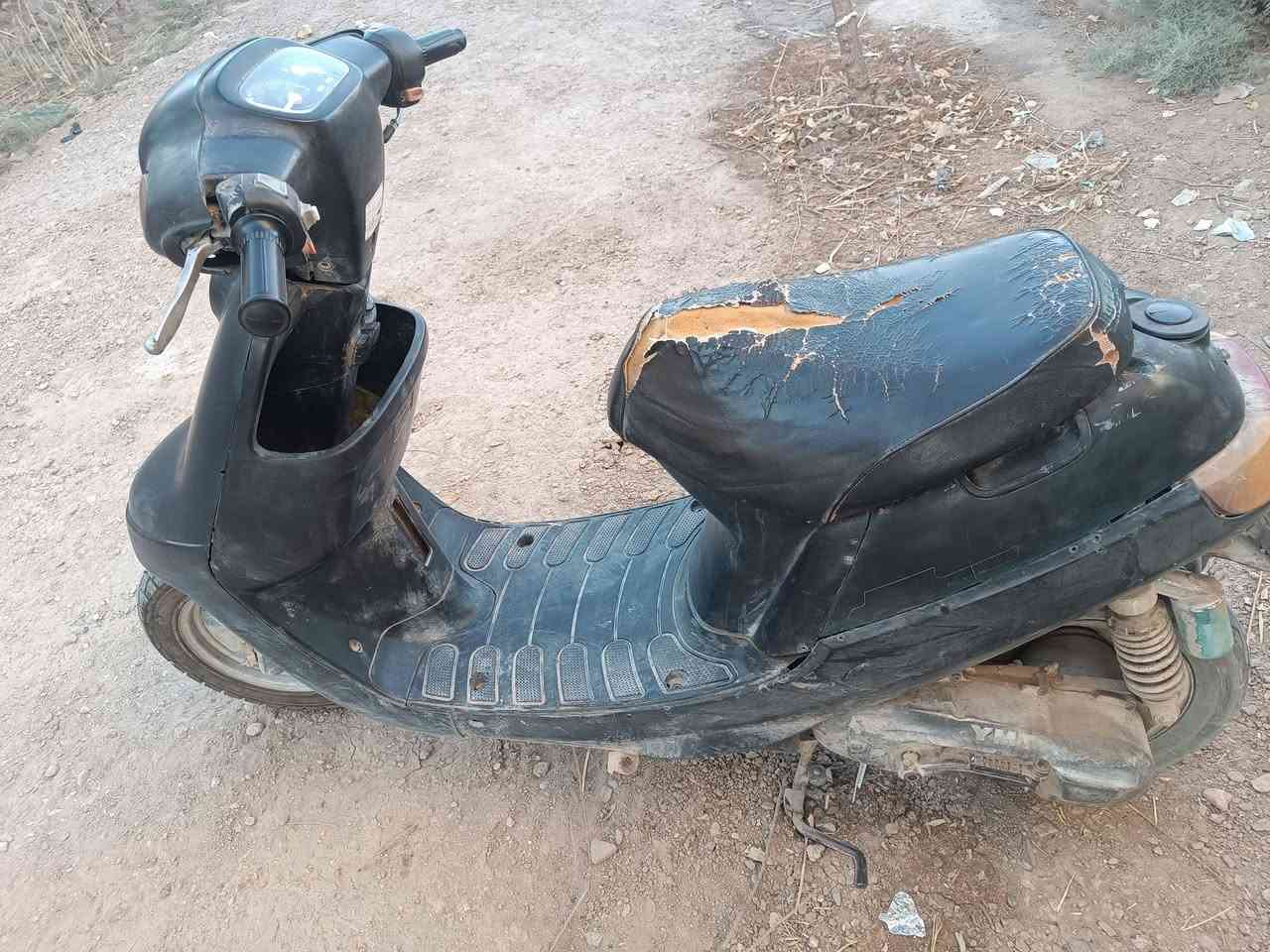 للبيع ياماها بترا 50cc
مجفتة جديد (بوشة وبستم)، مكينتها مضبوطة، تشتغل من أول سلف، لايتات وإشارات وهورن كلها شغالة.
السعر على الخاص.
الموقع: الناصرية.
***********
