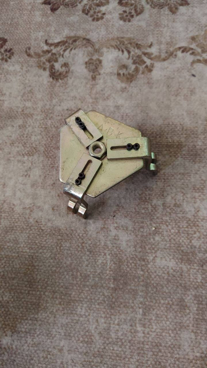 السلام عليكم
غراض سياره سمنت غير مستعمله

السعر ٦٠الف 

المكان بغداد بسمايه

***********
