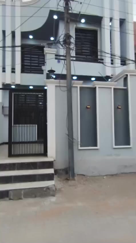 ياالله 
دار مساحة 150متر حي العسكري منطقة 3الاف خلف الإطفاء
سعر مناسب جدآ
لاستفسار مراجعة مكتب الدار الجديد فلكة الهندية 
***********
