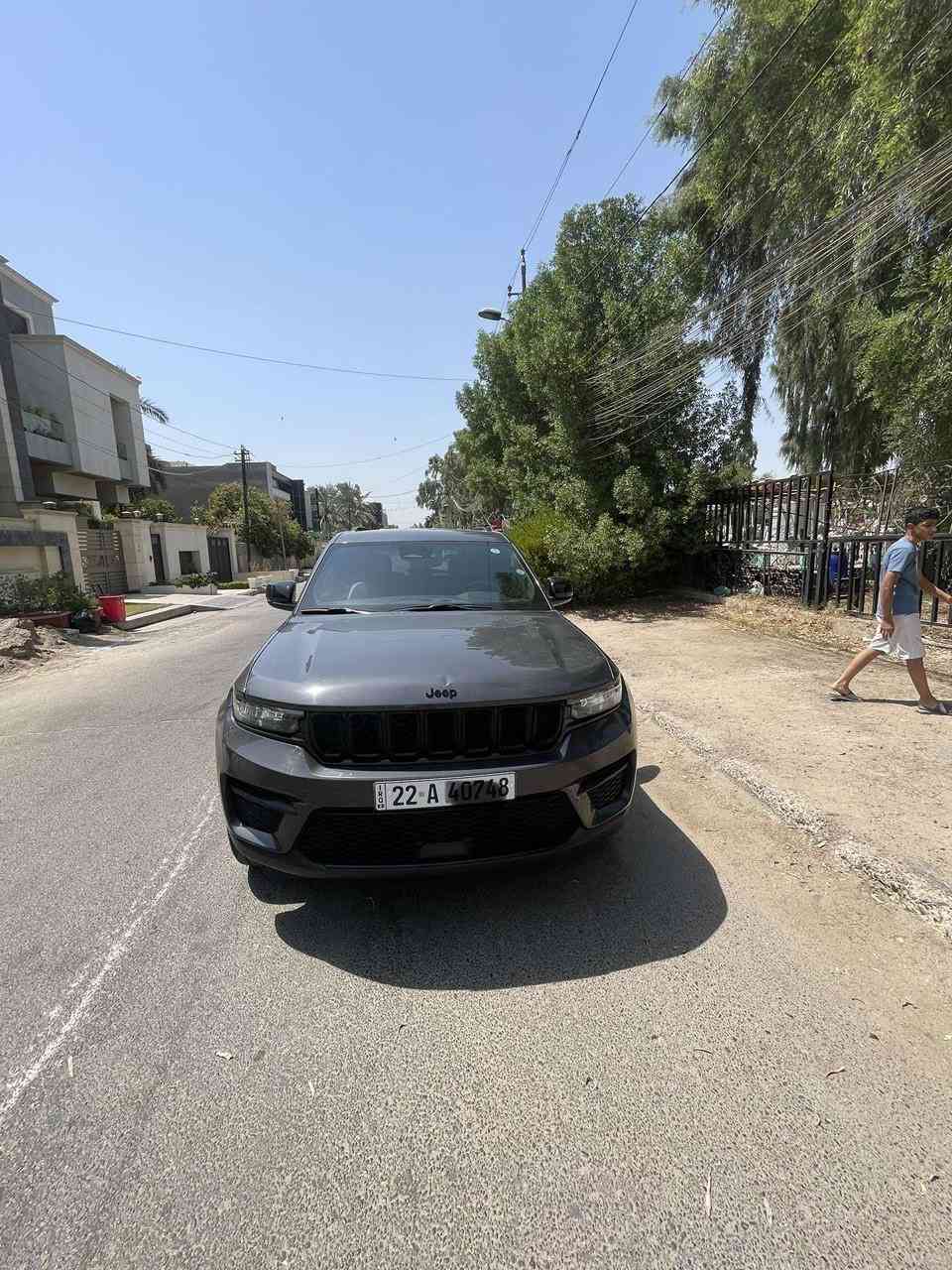 السلام عليكم.             جيب كراند شيروكي التيود موديل ٢٠٢٣  رقم اربيل بأسمي حادثها تبديل بابتين جهة اليمين اصلي بدون صبغ 
السياره بحالة الوكاله وماشيه ٢٩ وموصفات فول ما عدا الفتحه
السعر ٣٤٠٠٠$ وبيها مجال جدا بسبط
لمعلومات اكثر الاتصال  واتس اب 
***********
