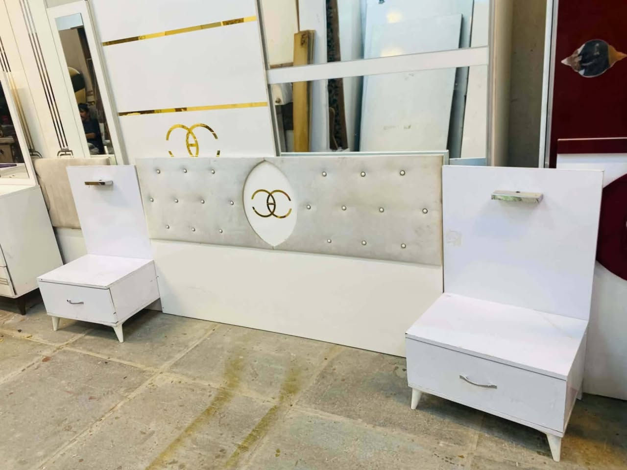 توفرت غرفه ترڪي🇹🇷  
موديل حديث  
نضام سلايت 
 قطع5
نضافه 90💯
السعر /، ، 375
مع شد ونقل 🚚 داخل بغداد مجانآ
 باقي المحافظات بسعر مناسب


**إذا كنت صاحب هذا الإعلان وتريد حذفه لأي سبب، رجاءا أرسل رسالة إلى الدعم الفني**
