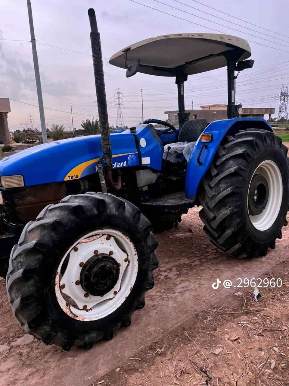 سلام عليكم للبيع مكينة نيهولند حجم 80 موديل 14 حرة اب سمي تحويل ثاني يوم نضيفة كفولة مكان بغداد اللاستفسار اكثر اتصل ***********
