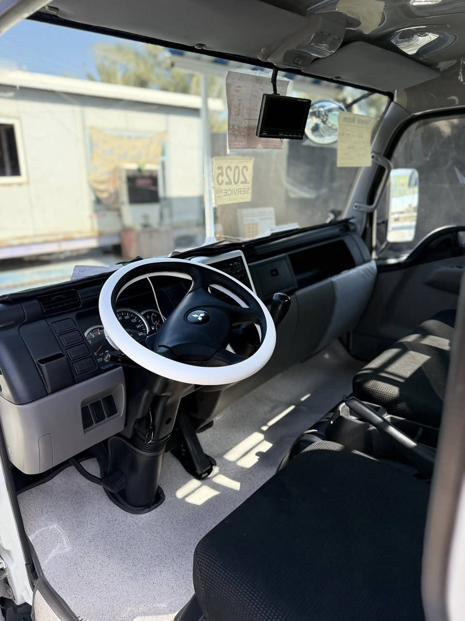 كنتر 2025 سياره جديده حداديه جلال كامله مسستمه 
رقم سليمانيه تحويل بي وقت مكانها بابل مركز رقم التليفون
*********** سعر 285
