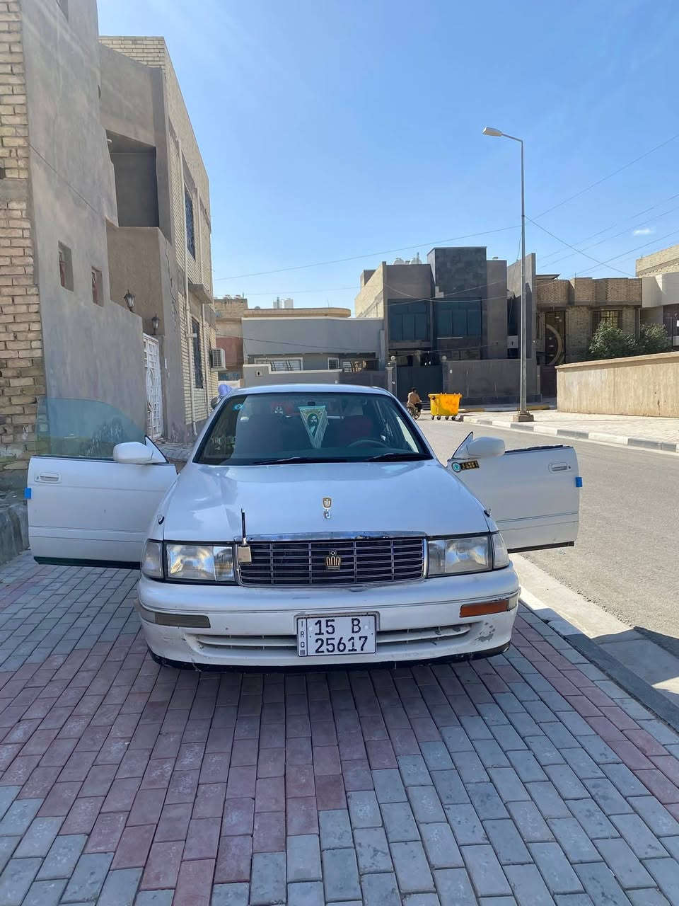 السلام عليكم اخوان سياره بطه متصل مديل 1992 للبيع مكفول كفال عام كص نقل جثه لون ابيض لؤلؤ 
راعيها بكربلاء موجود على تصال يداورلك مكان سياره نجف الاشرف ناحية الرضويه السعر 50 وبيها مجال حك جيه


**إذا كنت صاحب هذا الإعلان وتريد حذفه لأي سبب، رجاءا أرسل رسالة إلى الدعم الفني**