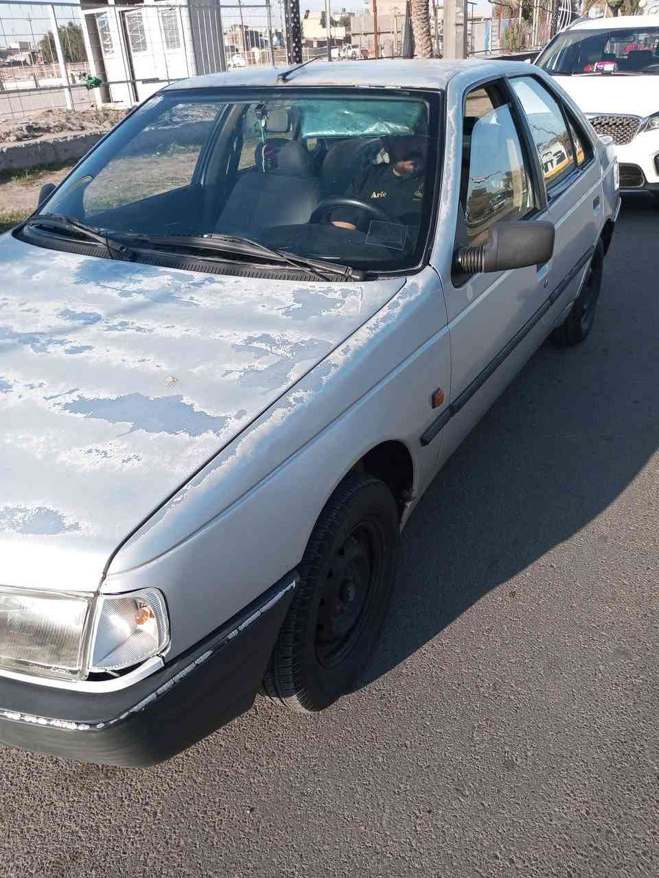 السلام عليكم بيجو روا للبيع موديل ٢٠٠٩ للإستفسار على الرقم *********** مكاني بغداد مدينة الصدر السعر ٢٧ وبيهة مجال قليل اني مكلف بل نشر
