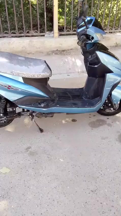 دراجه شحن للبيع سعر 600 ما متواجد فيس الدرجه مال ولد راح اخلي رقمه او خابرو عليه هاذ الرقم
***********
عنوان رئاسة العبيدي شارع 20
