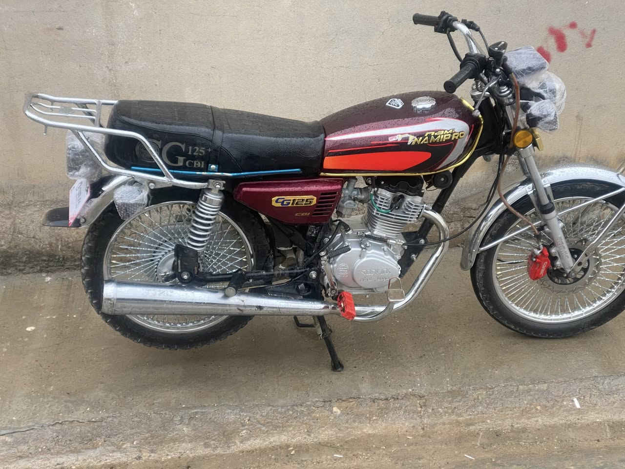 ‏دراجة إيراني أبيع موديل 2024 رقم موبايل*********** 560 بيها مجال
