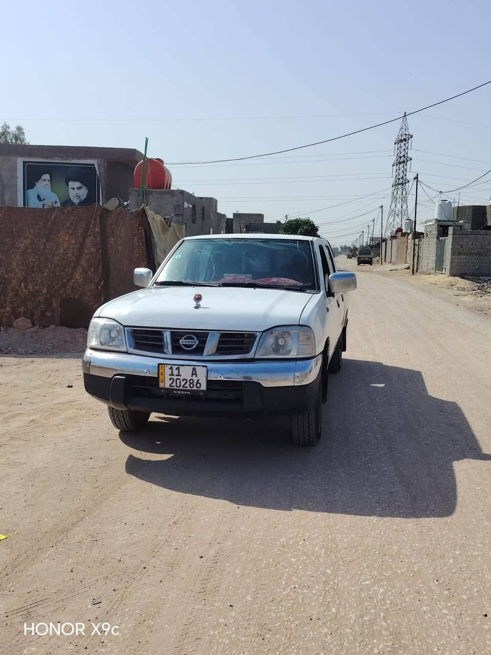 سياره نيسان موديل 2011 مكينه كير تخم تاير حداديه كهرباية تبريد شغاله رقم بغداد السعر 115 وبيه مجال المكان نجف رقم: *********** مكلف نشر
