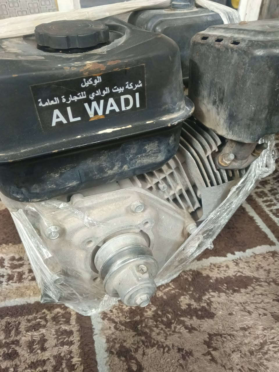 من رخصه الادمن محركين كمبريسر هواء جدد ممصلحات وروبن سمك وغربيه قفلهن ١٠٠بغداد حي  العامل شارع السكلات ***********
