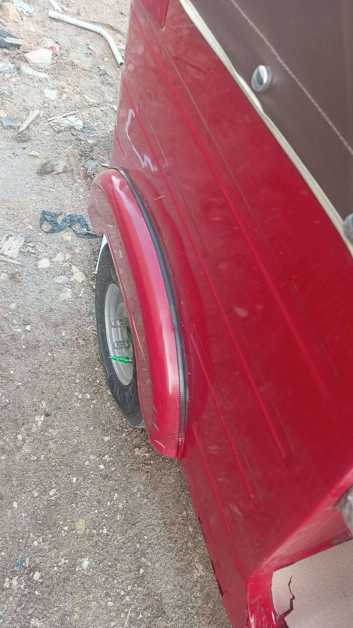 السلام عليكم تكتك للبيع موديل 18 طابه  19 اوراق اصولي ماكينه 19 خير من الله تنقيص ولاتبخير مكان الناصريه مركز كهربائيه شغاله بيها خياسات الاماميه تواير جدد الاستفسار علىه هذا الرقم *********** سعر خاص
