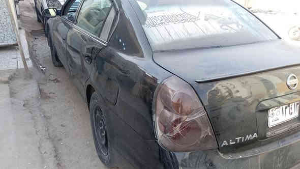 سلام عليكم التيما 2004مكينة جديدة وكير جديد حدادية خلفي امامي جديدة  السياره رقم بغداد راعيه ما اندله بس بل فلوجه عدي مستمسكات راعيه وداكه بل مرور اي حجز اي سرقه ماكو بس رقمه راح ابيع كوم حديد انطيك سنويه دكه وين متريد تاكد منه السعر ٣٧ ورقه مكلفتني اكثر من سعره مرتين والله 
***********
